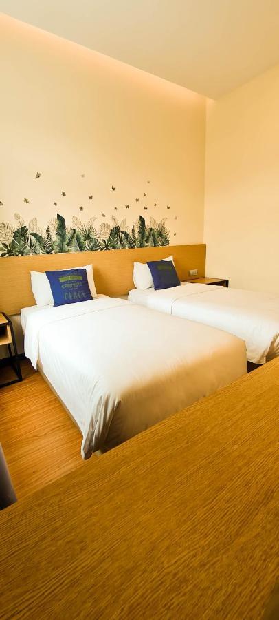 קוטה קינבלו Qlio Hotel מראה חיצוני תמונה